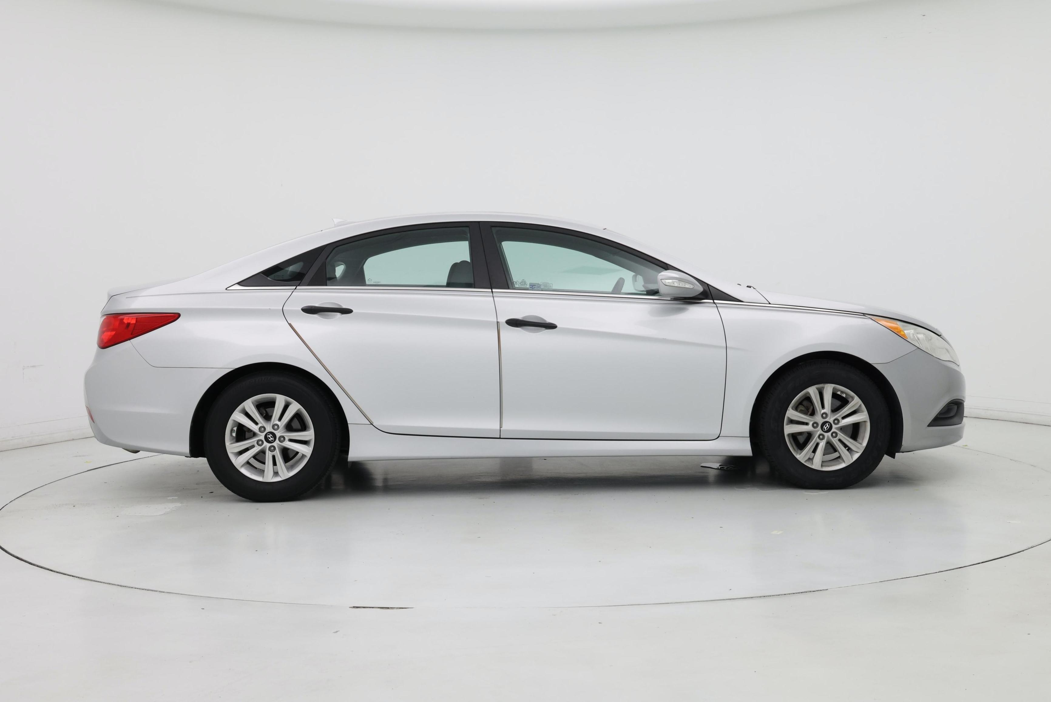 Thumbnail: 2014 Hyundai Sonata - 7