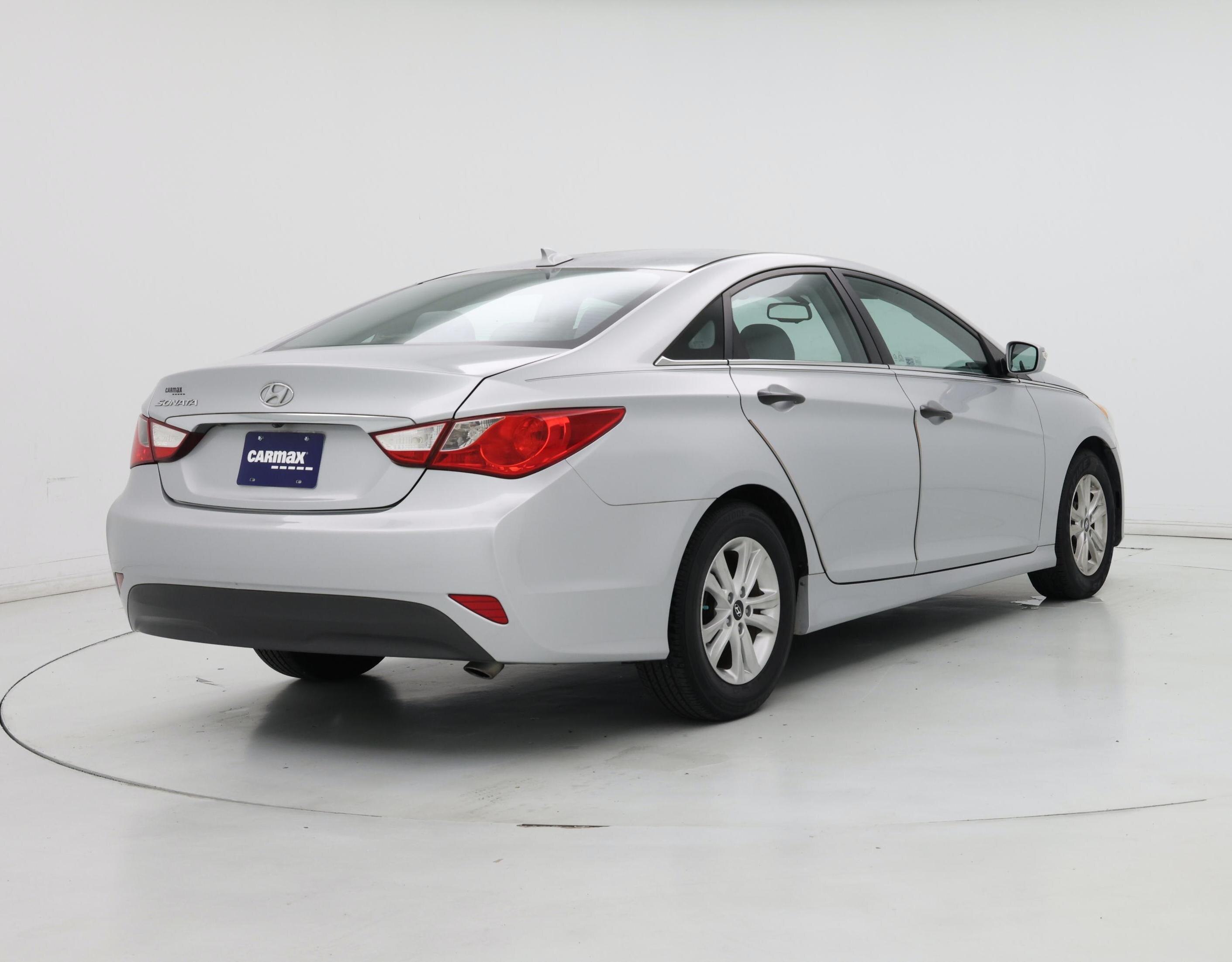 Thumbnail: 2014 Hyundai Sonata - 8