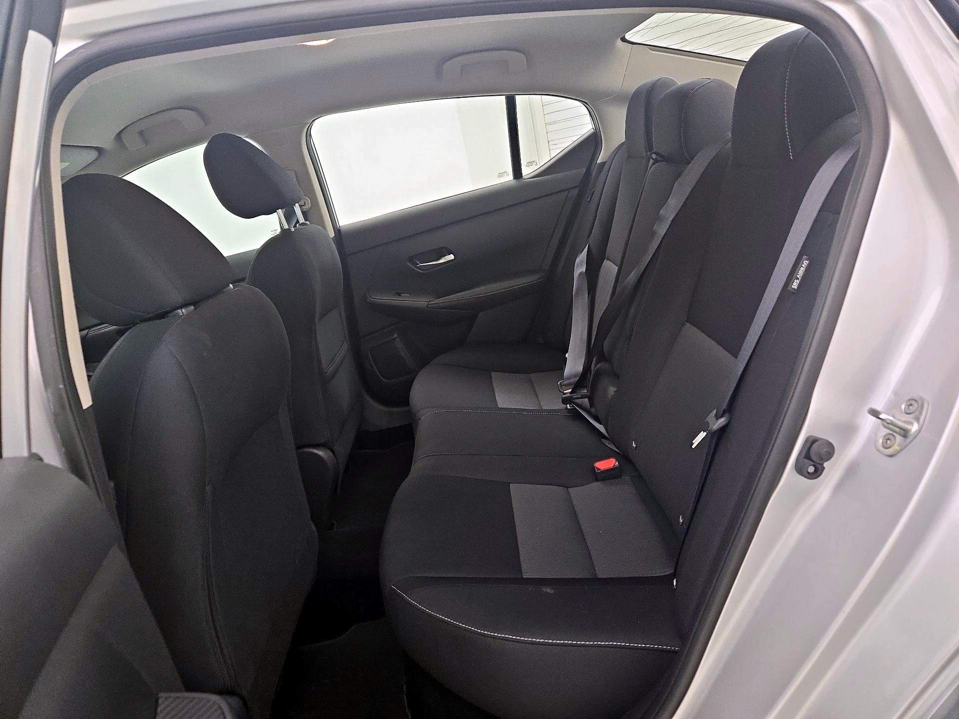 Thumbnail: 2021 Nissan Sentra - 19