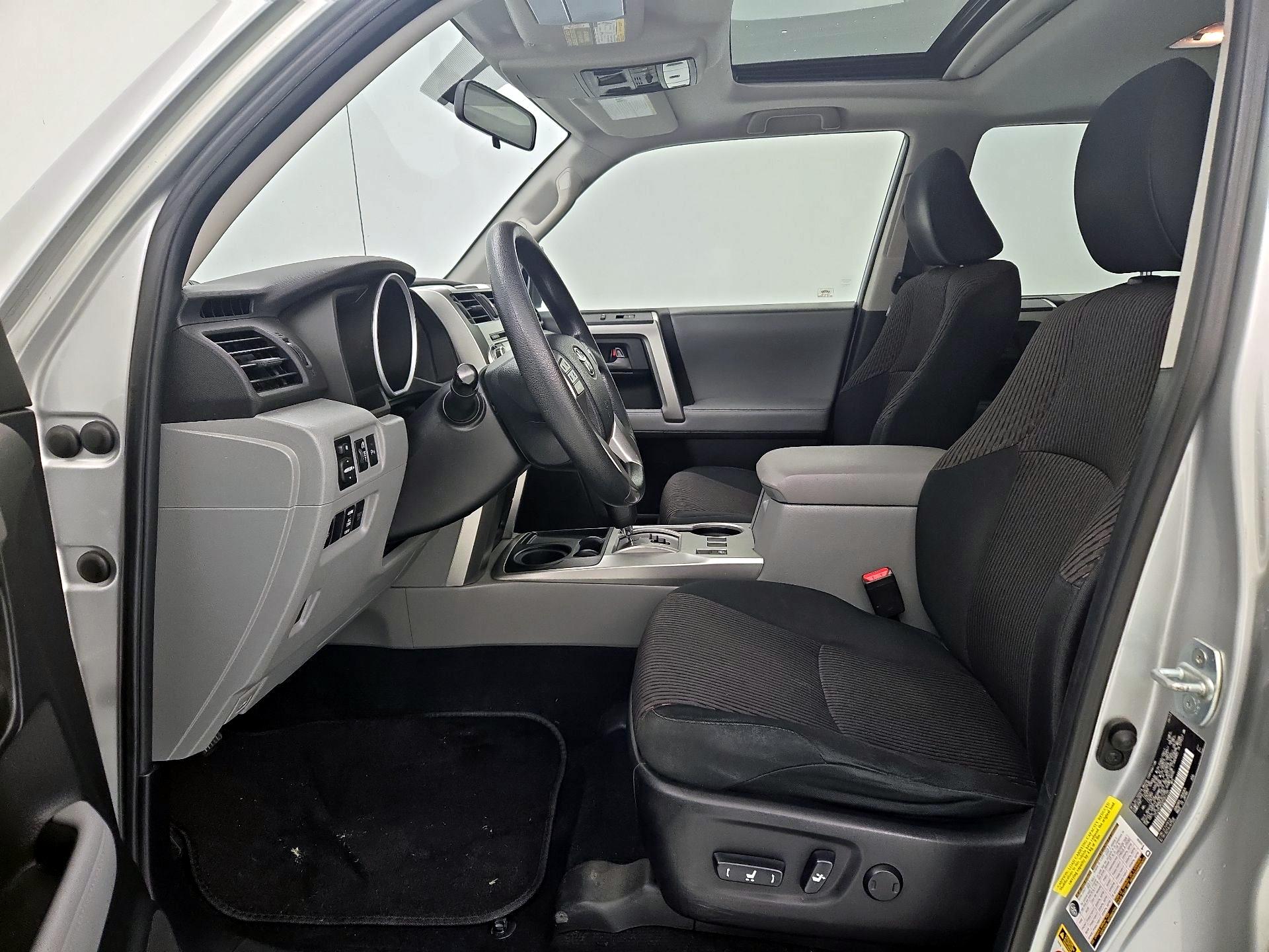 Thumbnail: 2013 Toyota 4Runner - 11