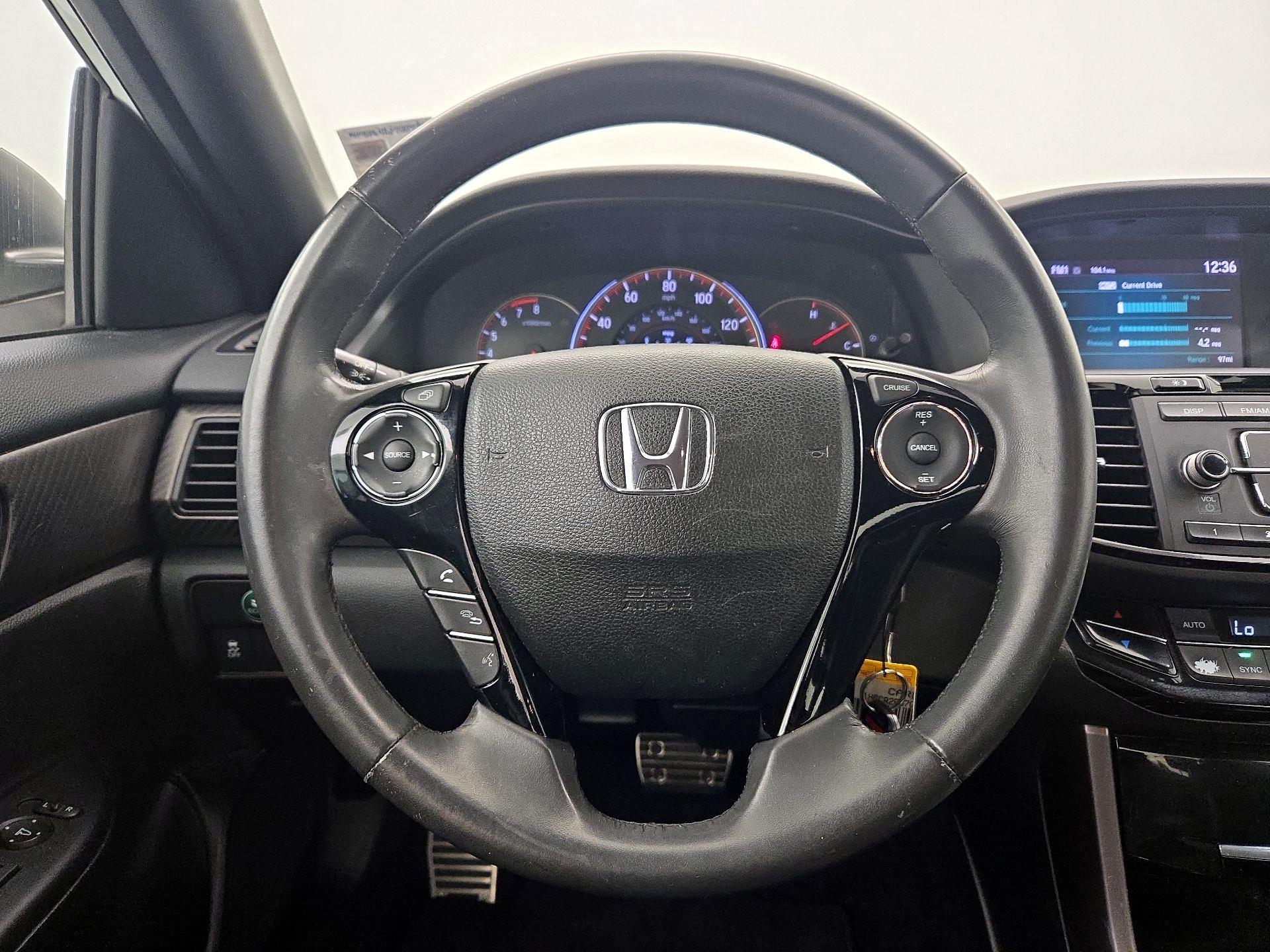 Thumbnail: 2016 Honda Accord - 10