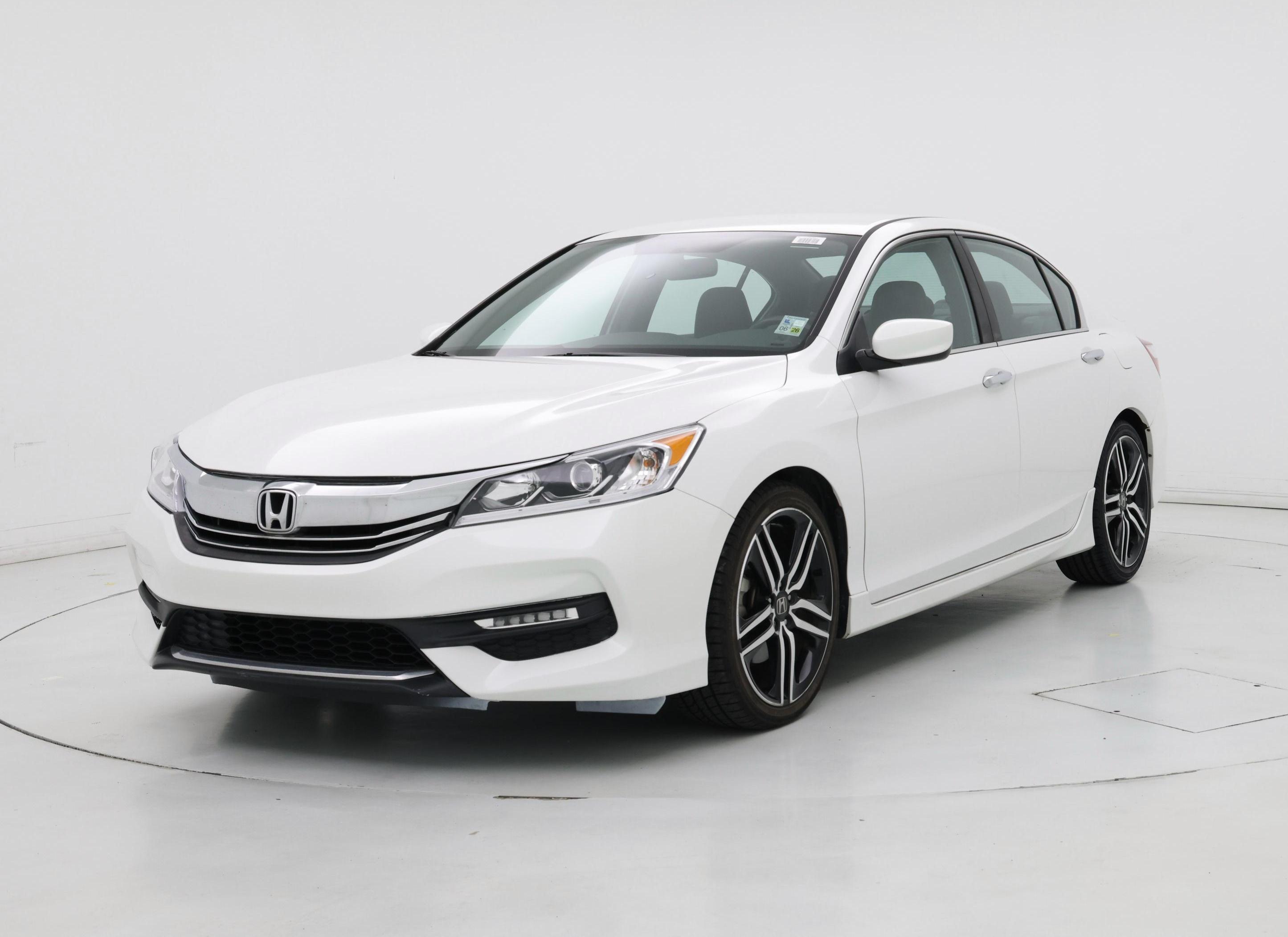 Thumbnail: 2016 Honda Accord - 4