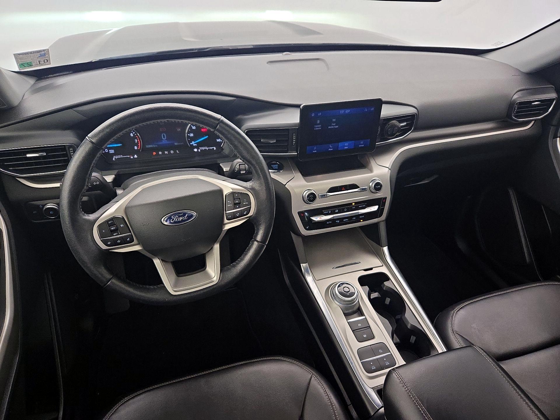 Thumbnail: 2022 Ford Explorer - 9
