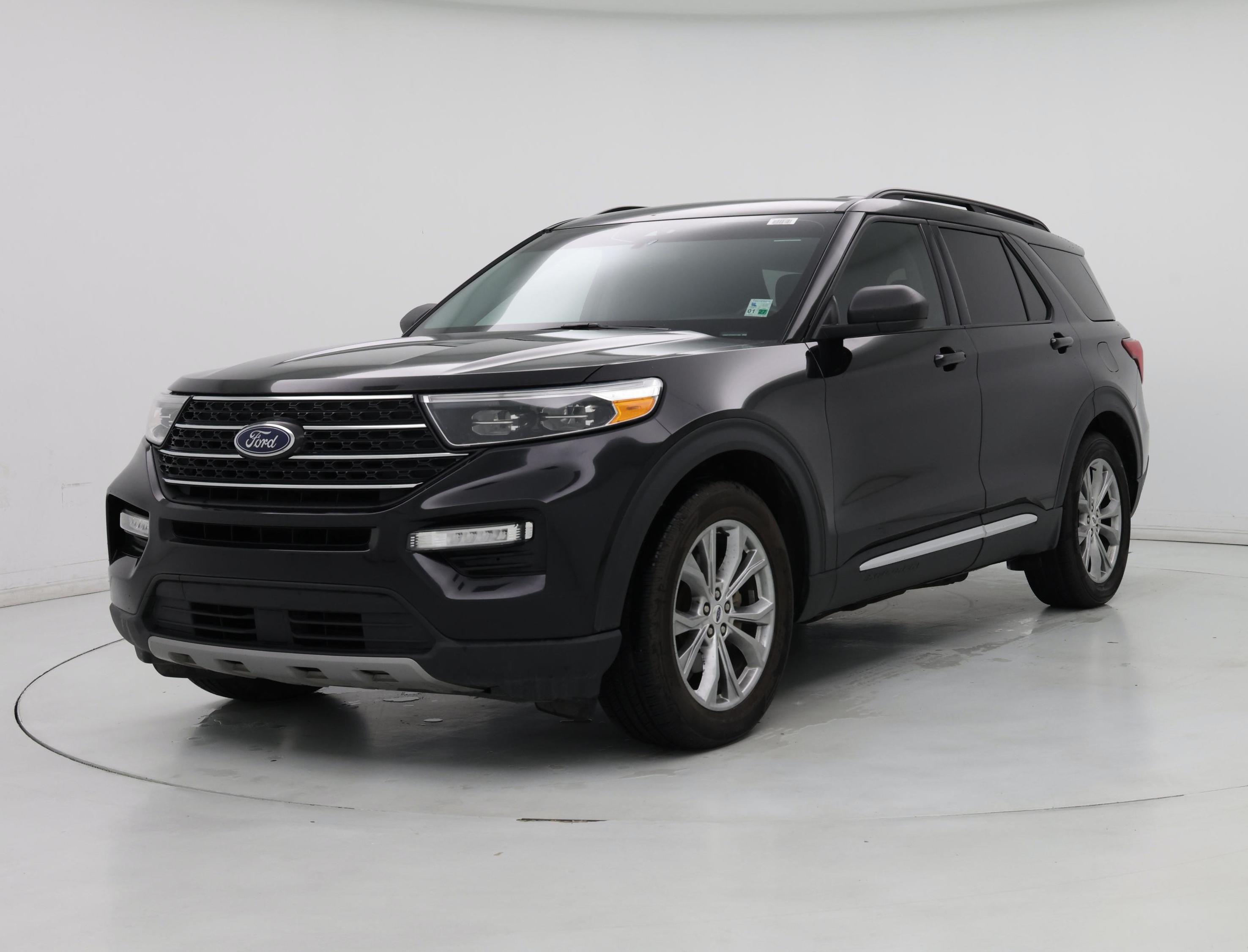 Thumbnail: 2022 Ford Explorer - 4