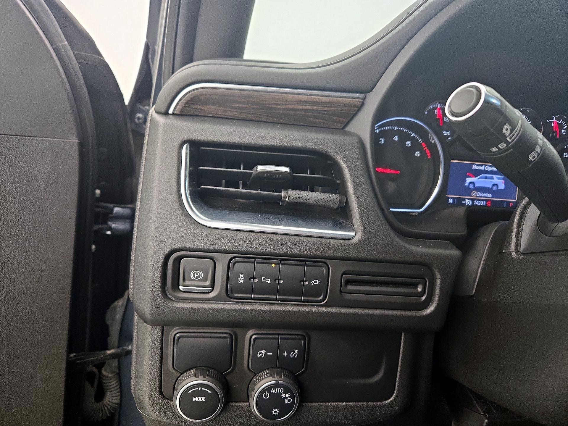Thumbnail: 2021 Chevrolet Tahoe - 13