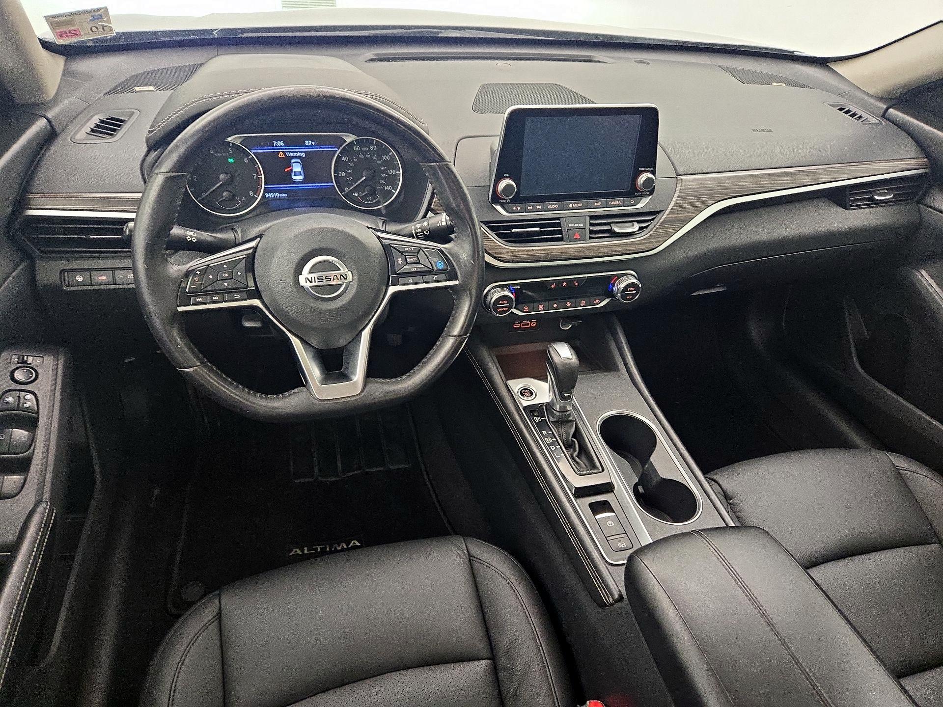 Thumbnail: 2019 Nissan Altima - 9