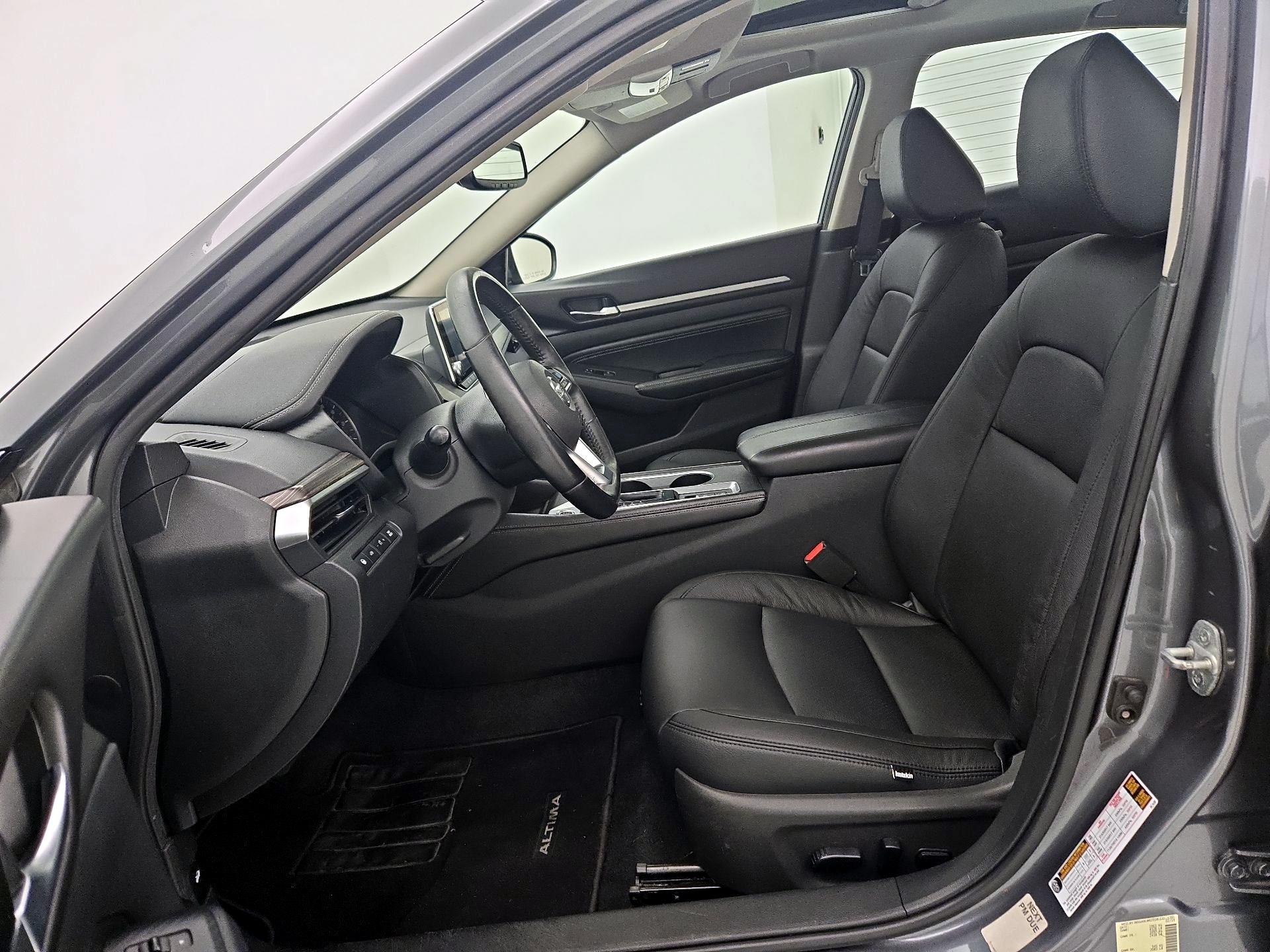 Thumbnail: 2019 Nissan Altima - 11