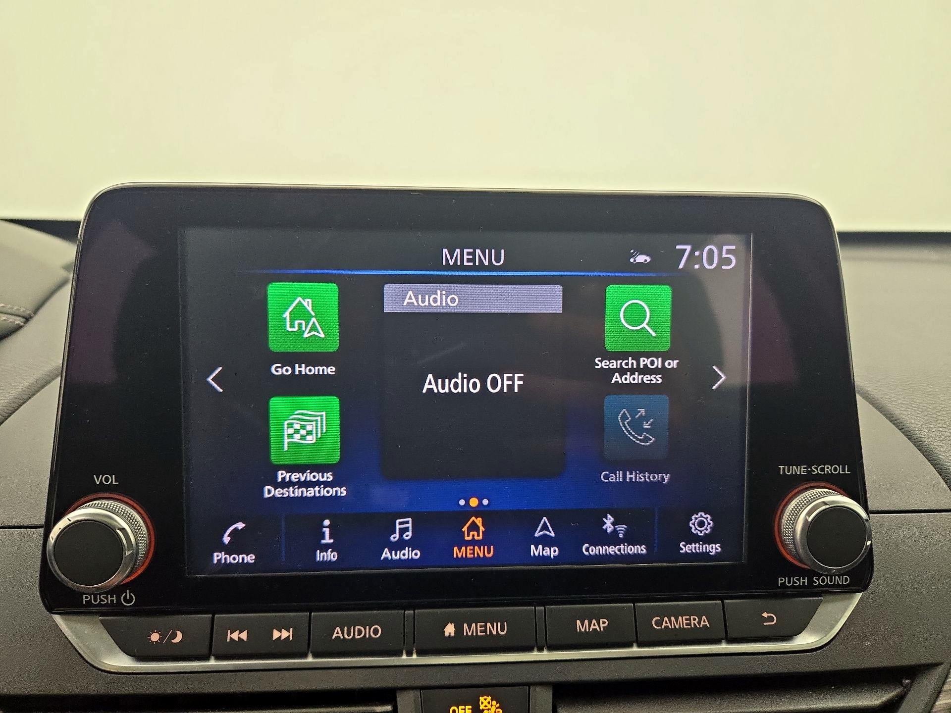 Thumbnail: 2019 Nissan Altima - 16