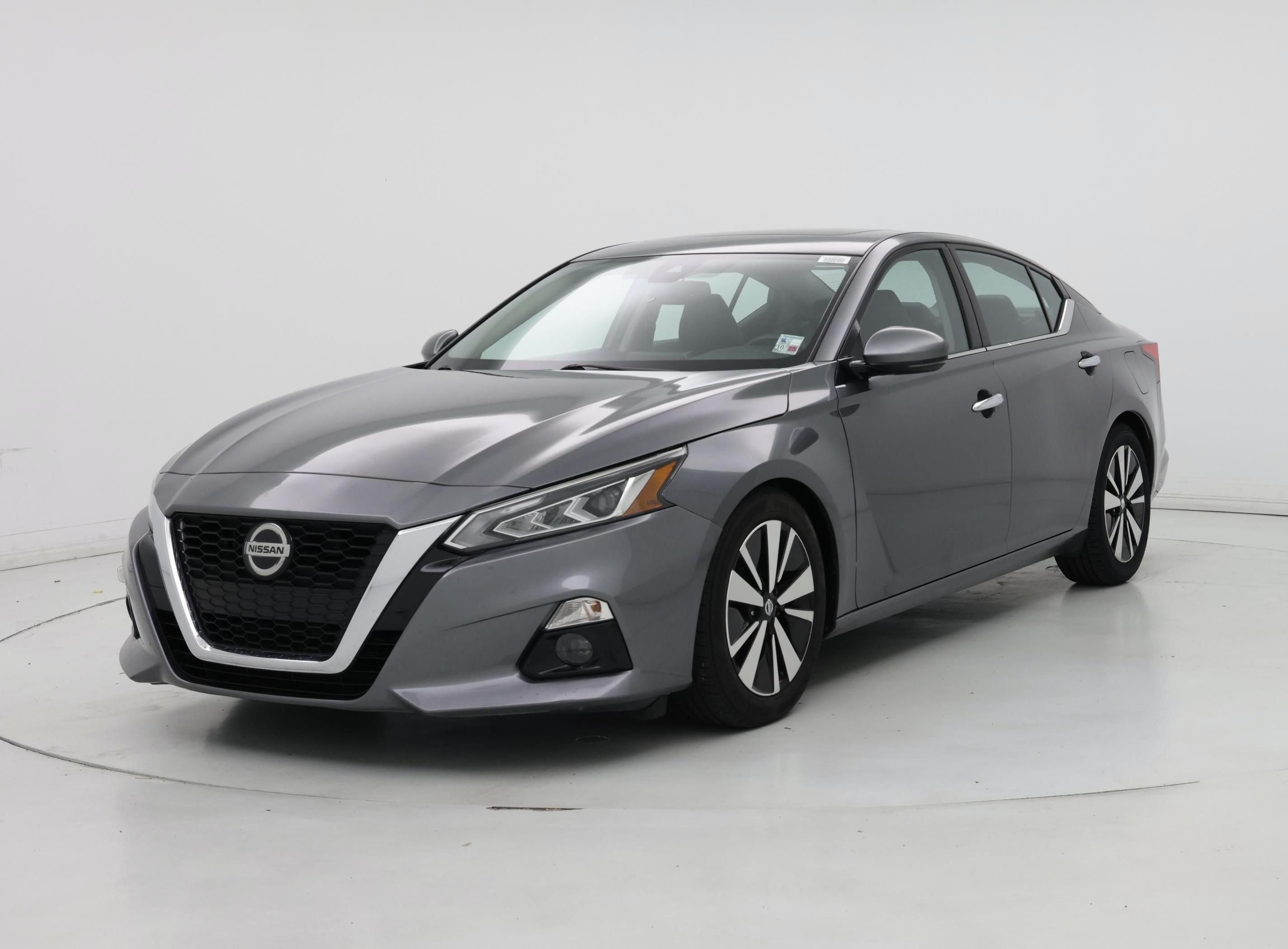 Thumbnail: 2019 Nissan Altima - 4