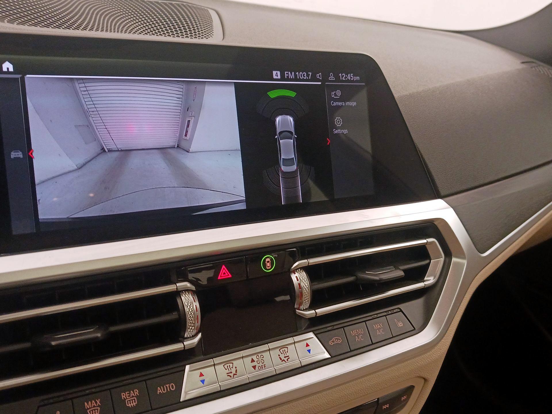 Thumbnail: 2022 BMW 3 Series - 15