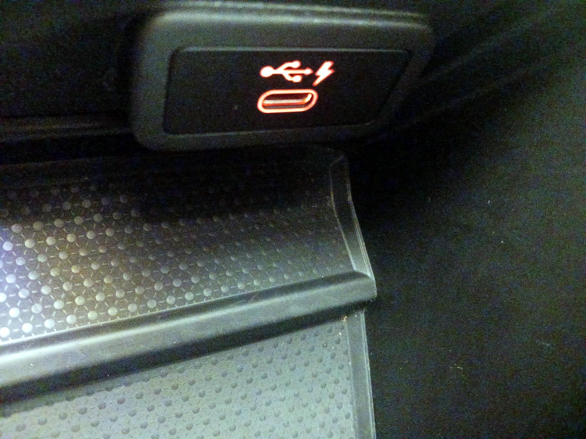 Thumbnail: 2022 BMW 3 Series - 19