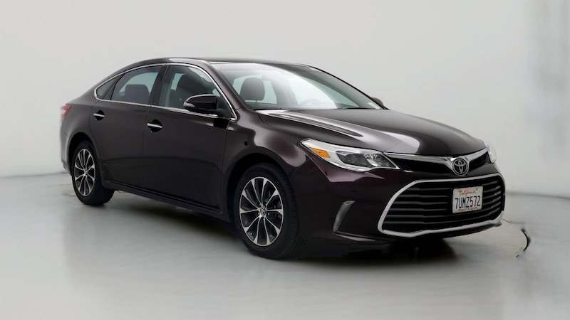 2017 Toyota Avalon XLE Hero Image