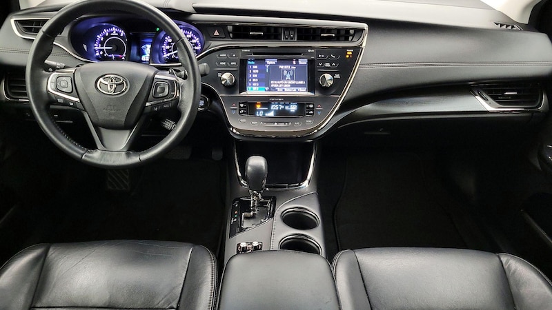 2017 Toyota Avalon XLE 9