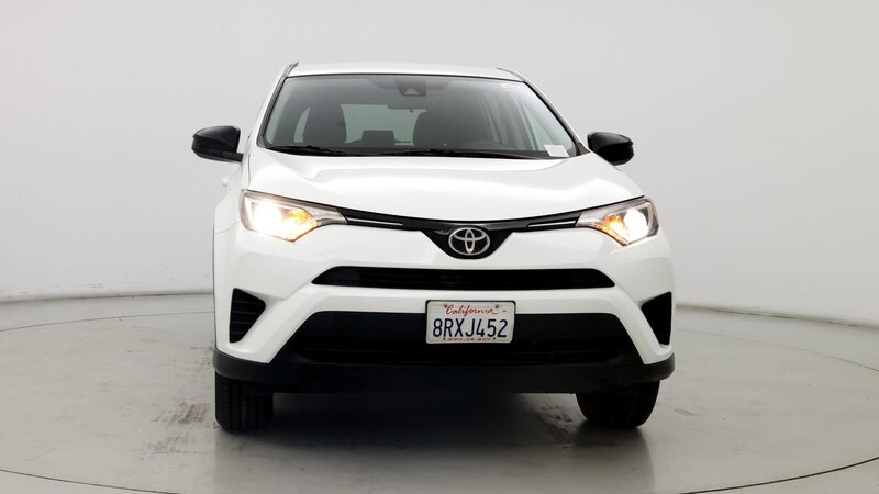 2017 Toyota RAV4 LE 5