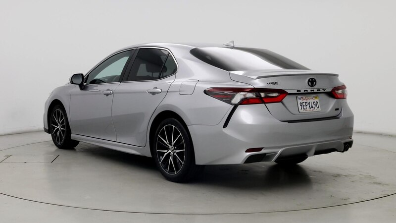 2023 Toyota Camry SE 2