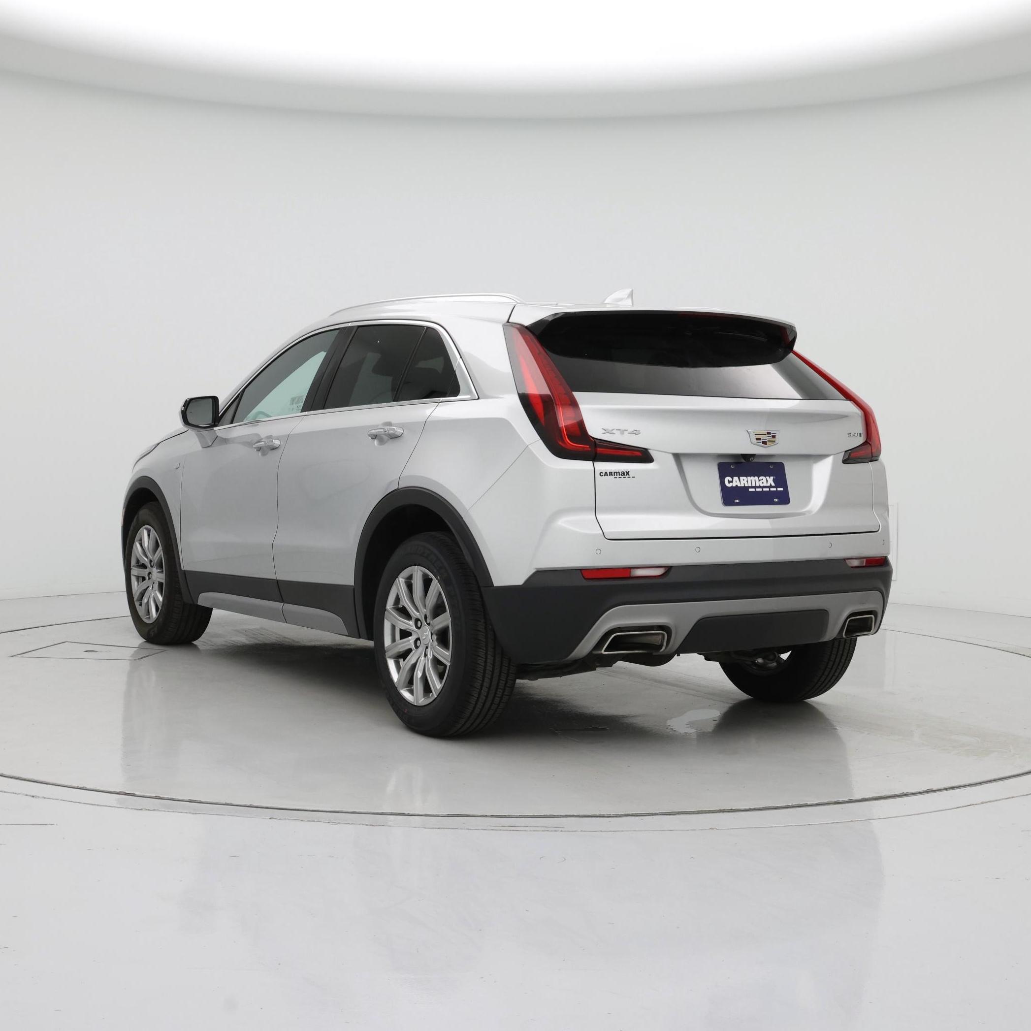 Thumbnail: 2022 Cadillac XT4 - 2