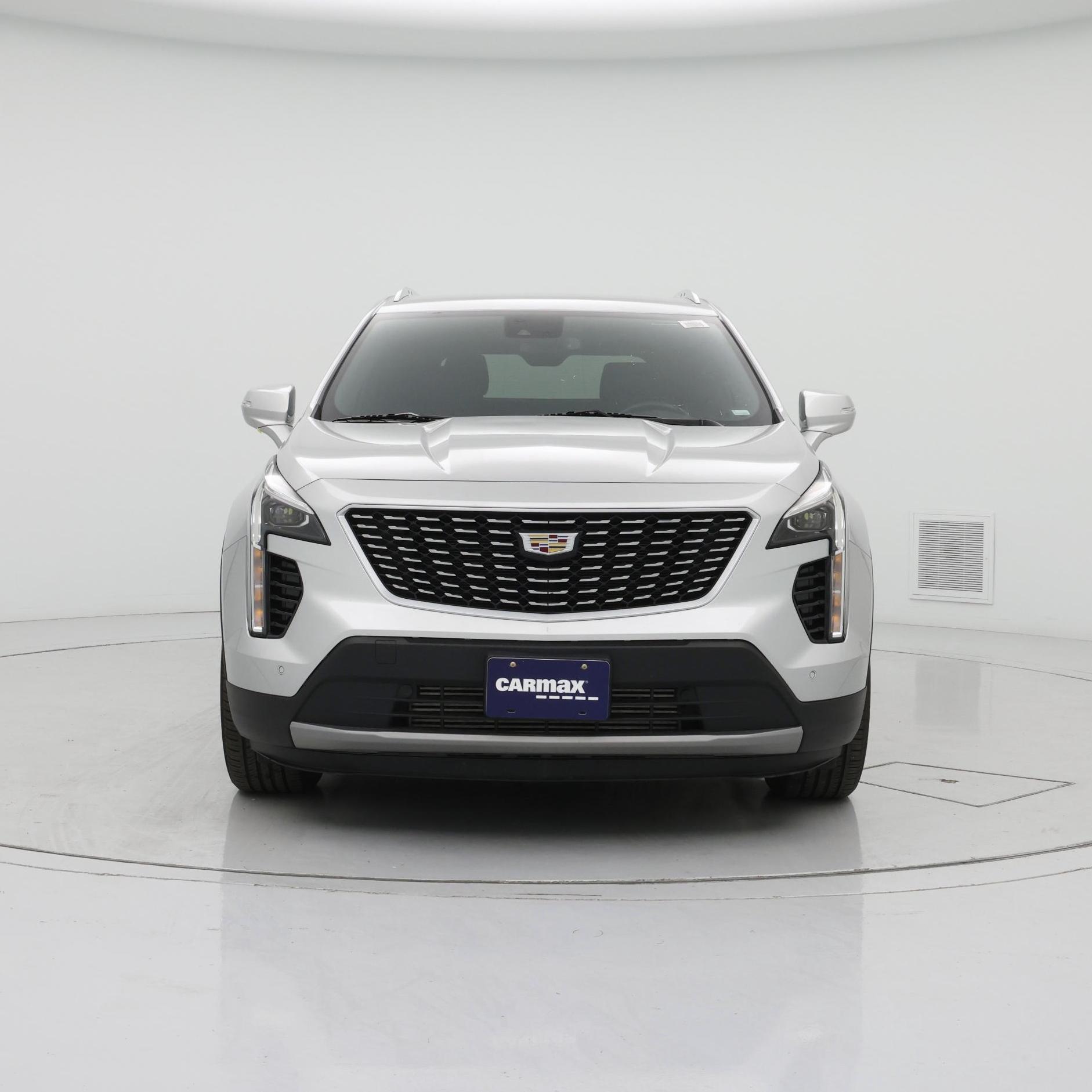 Thumbnail: 2022 Cadillac XT4 - 5