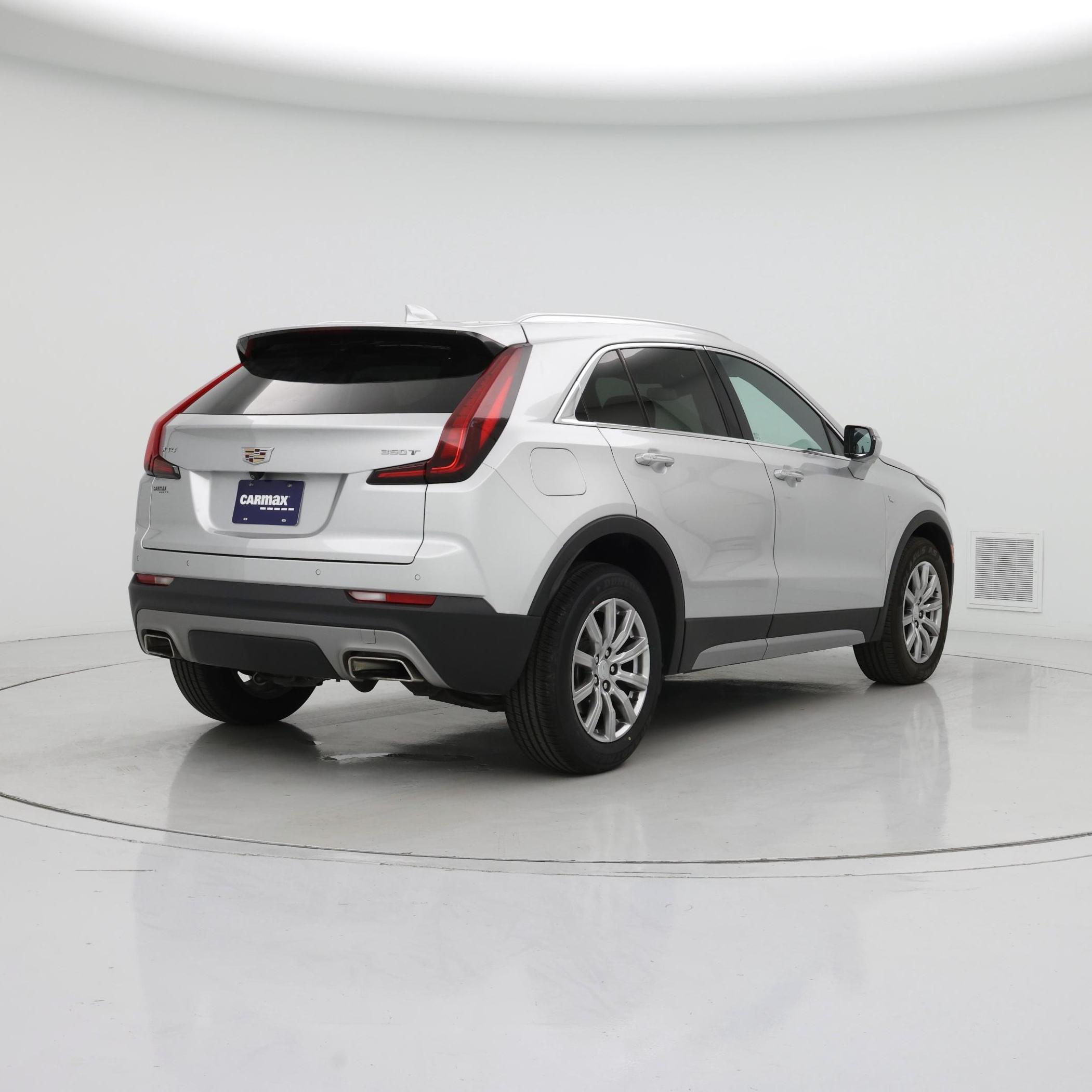 Thumbnail: 2022 Cadillac XT4 - 8