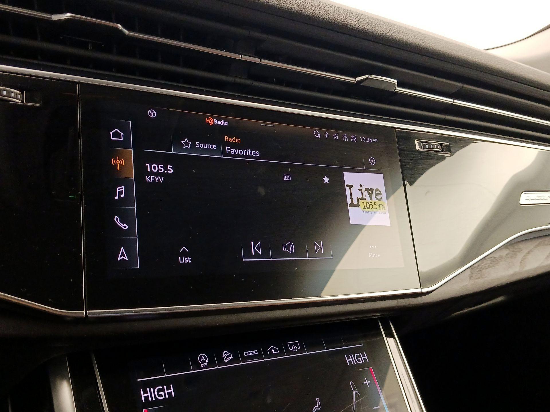 Thumbnail: 2022 Audi Q8 - 16