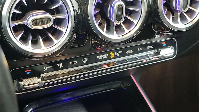 2021 Mercedes-Benz GLA 250 16