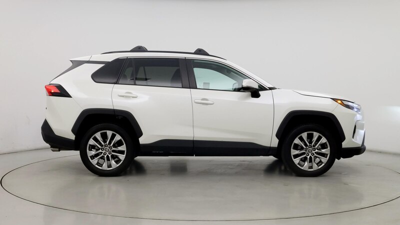 2022 Toyota RAV4 XLE Premium 7