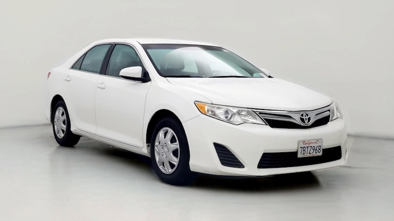 2013 Toyota Camry LE Hero Image