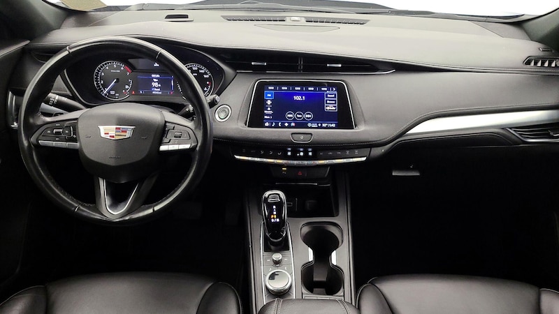 2022 Cadillac XT4 Premium Luxury 9