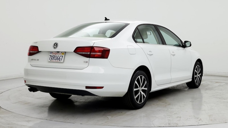 2017 Volkswagen Jetta SE 8