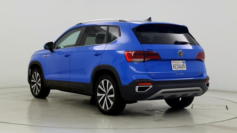 2022 Volkswagen Taos SE 2