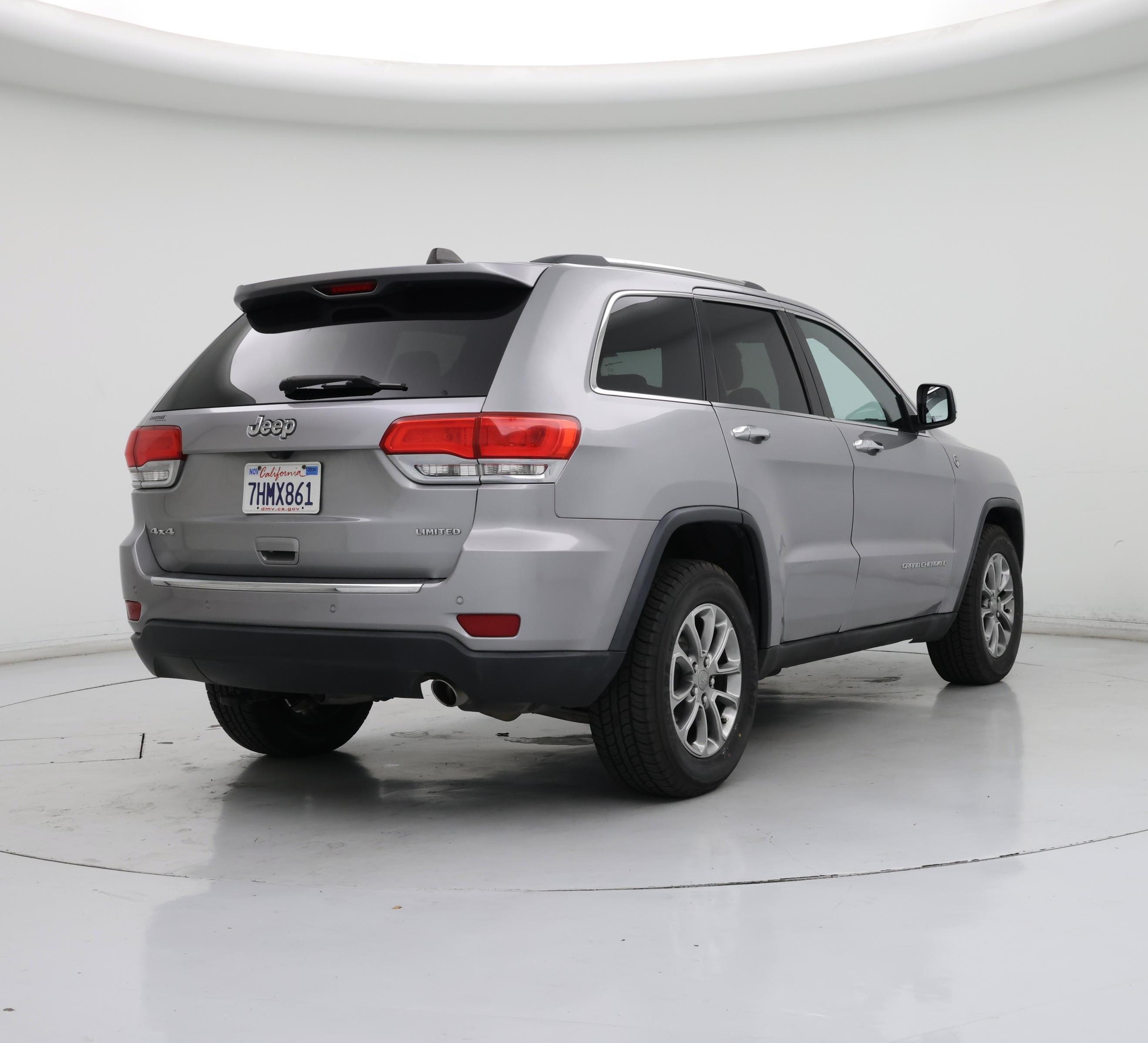 Thumbnail: 2015 Jeep Grand Cherokee - 8