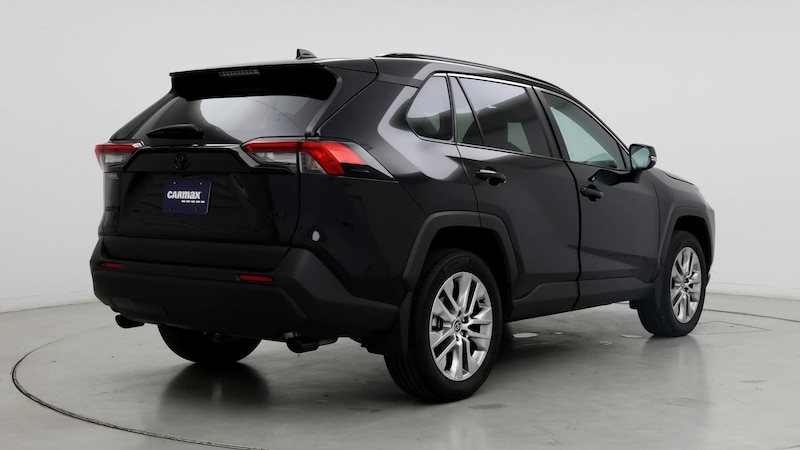 2024 Toyota RAV4 XLE Premium 8