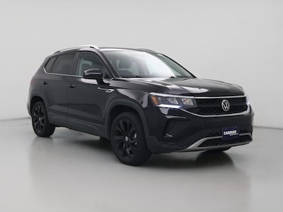 Black 2022 Volkswagen Taos SE