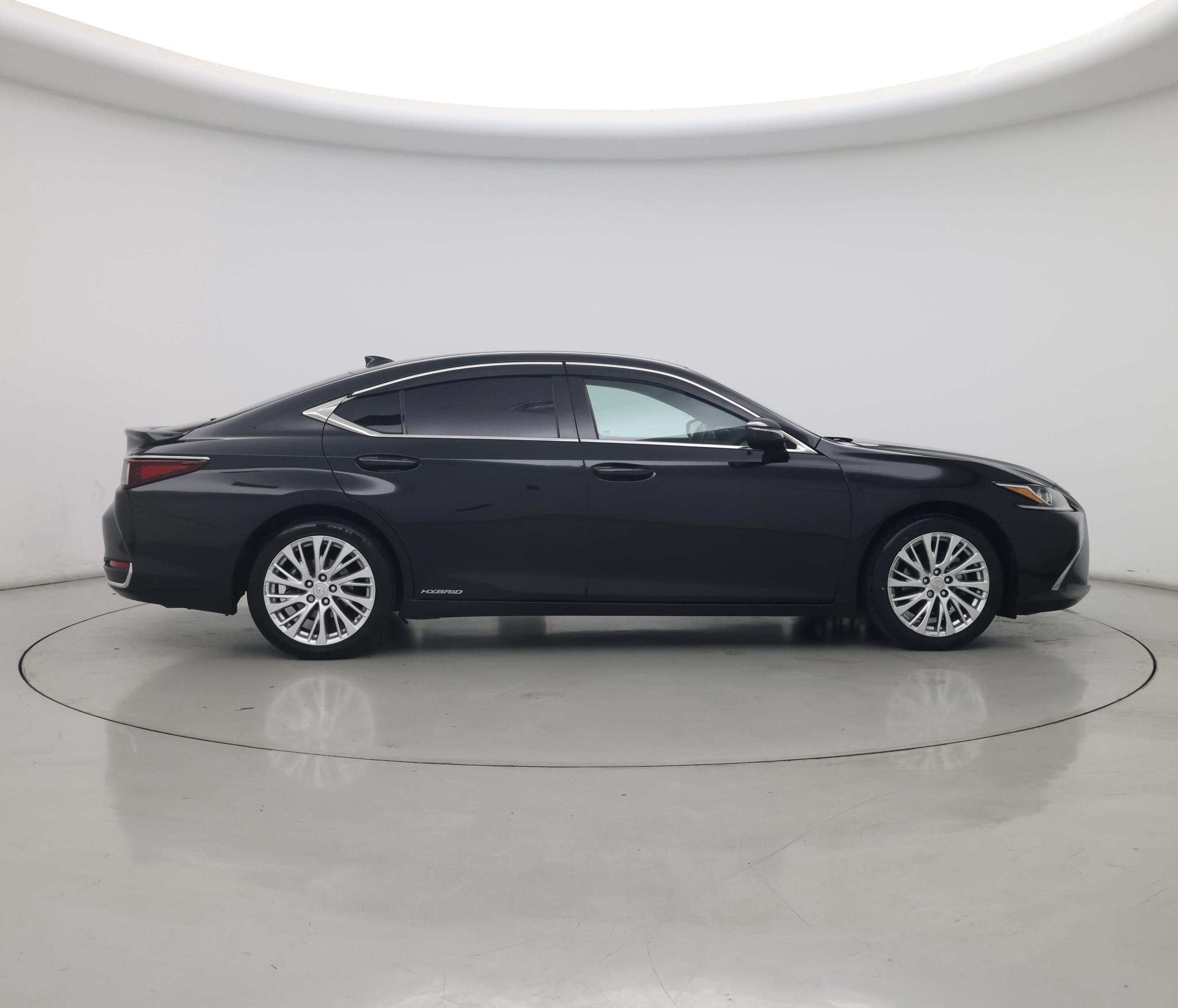 Thumbnail: 2021 Lexus ES - 7