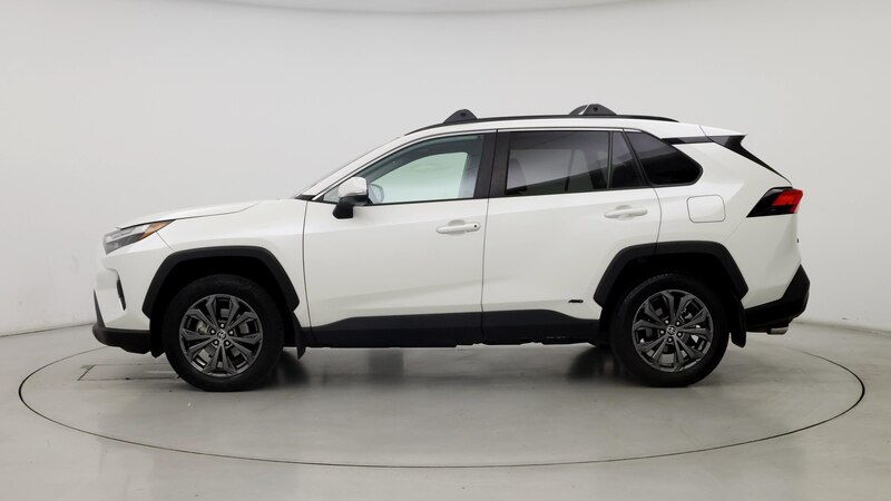 2022 Toyota RAV4 XLE Premium 3