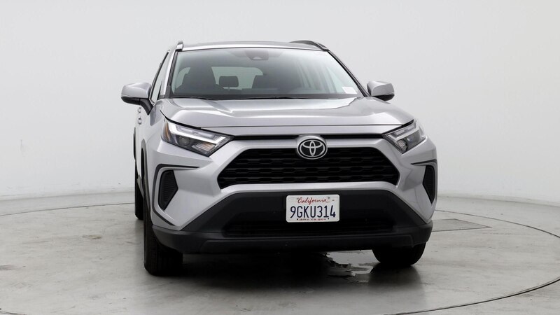 2023 Toyota RAV4 XLE 5