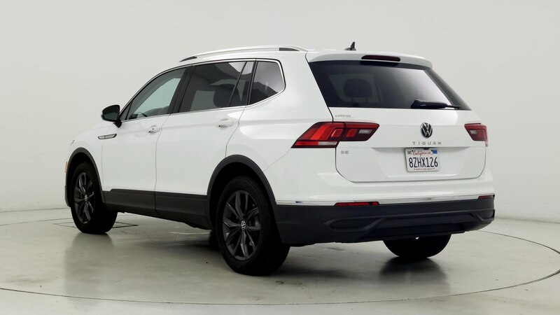 2022 Volkswagen Tiguan SE 2