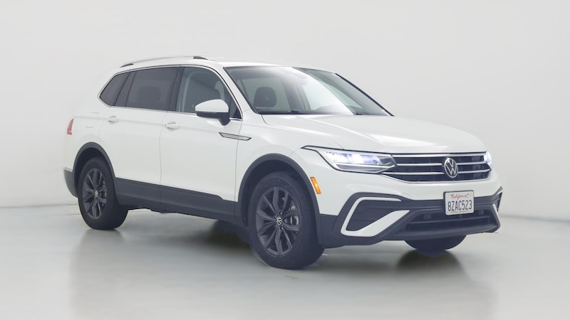 2022 Volkswagen Tiguan SE Hero Image