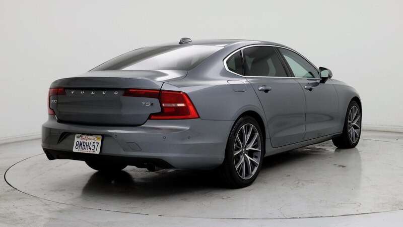 2018 Volvo S90 T5 Momentum 8