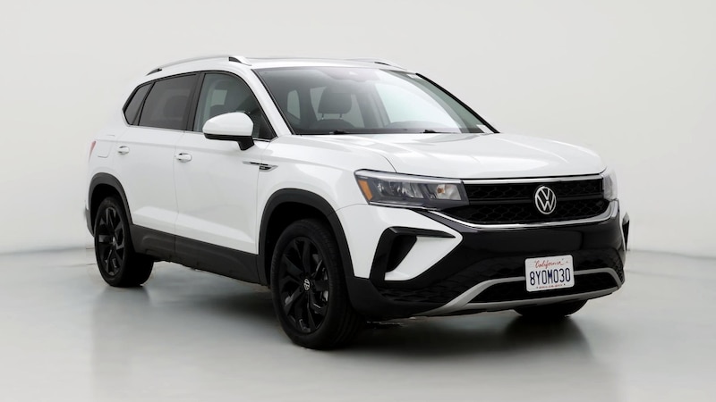 2022 Volkswagen Taos SE Hero Image