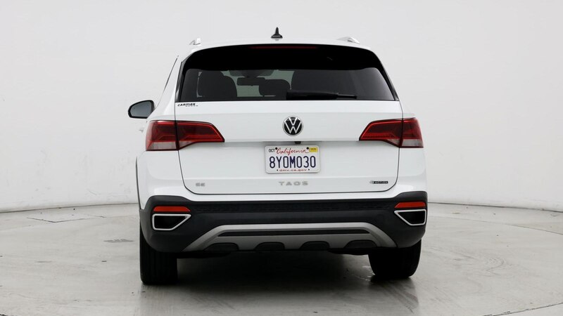 2022 Volkswagen Taos SE 6