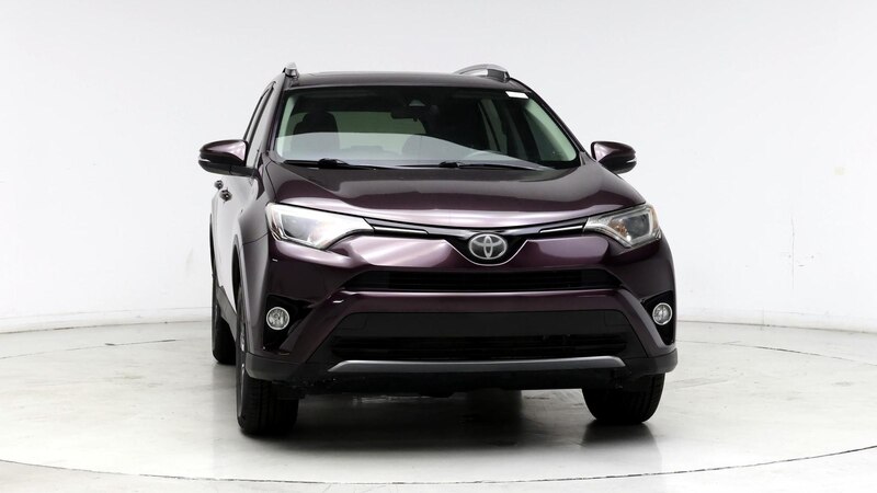 2017 Toyota RAV4 XLE 5