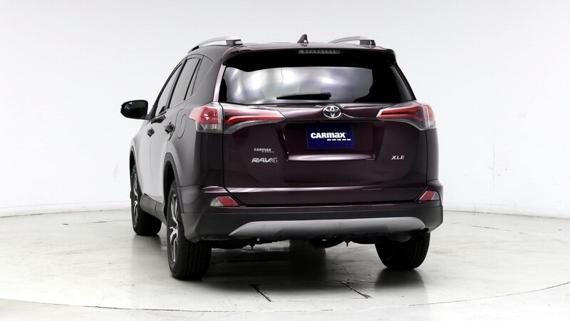 2017 Toyota RAV4 XLE 6