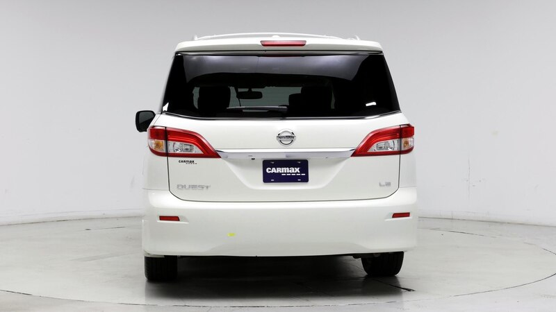 2014 Nissan Quest LE 6