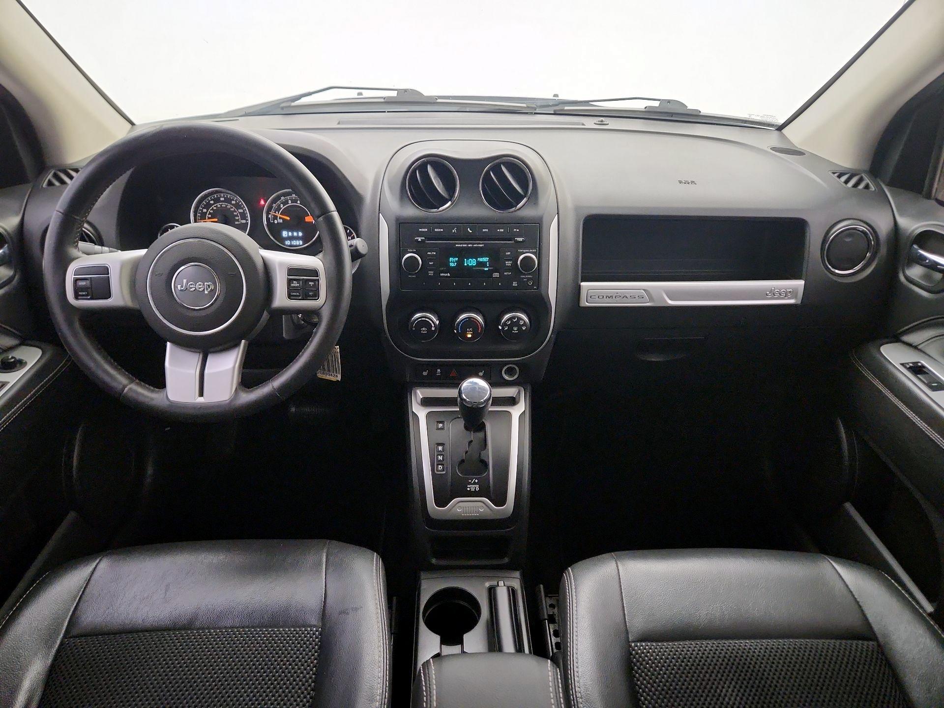 Thumbnail: 2016 Jeep Compass - 9