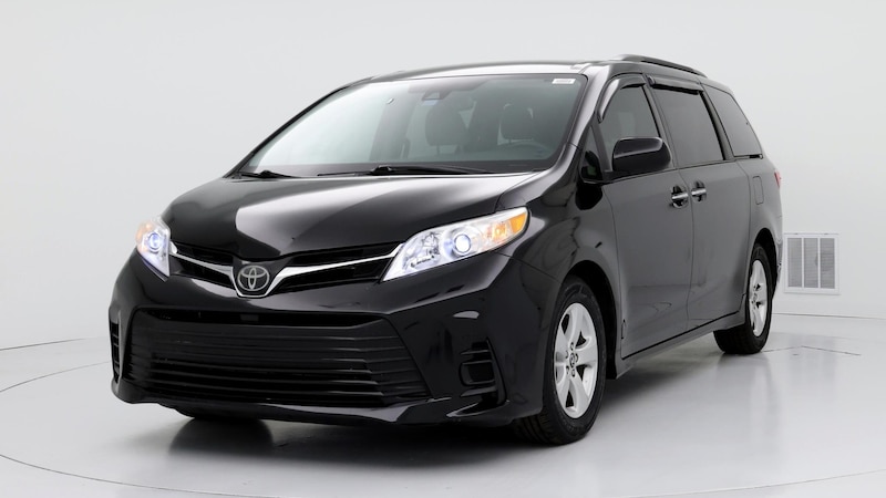 2020 Toyota Sienna LE 4