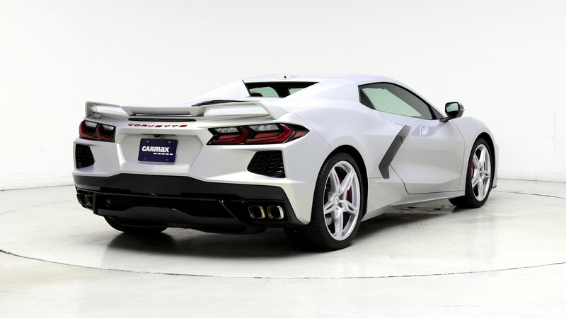 2022 Chevrolet Corvette Stingray 8