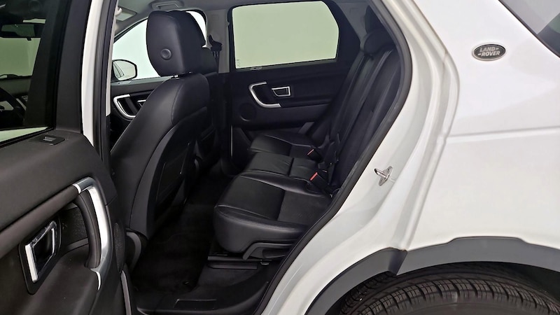 2018 Land Rover Discovery Sport SE 19