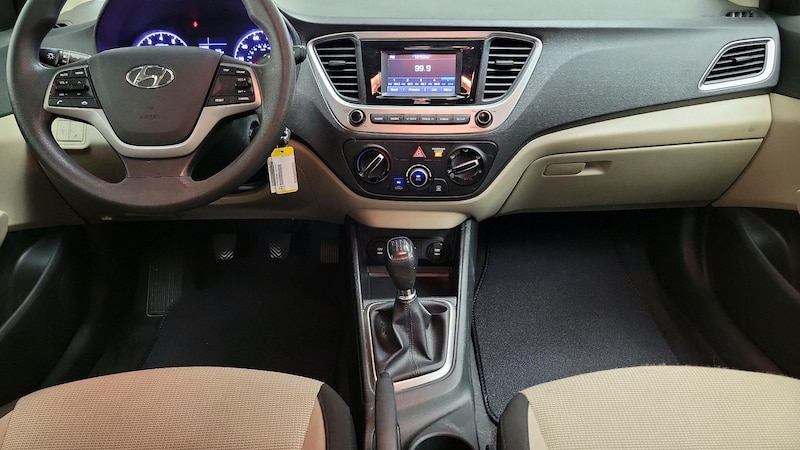 2018 Hyundai Accent SE 9