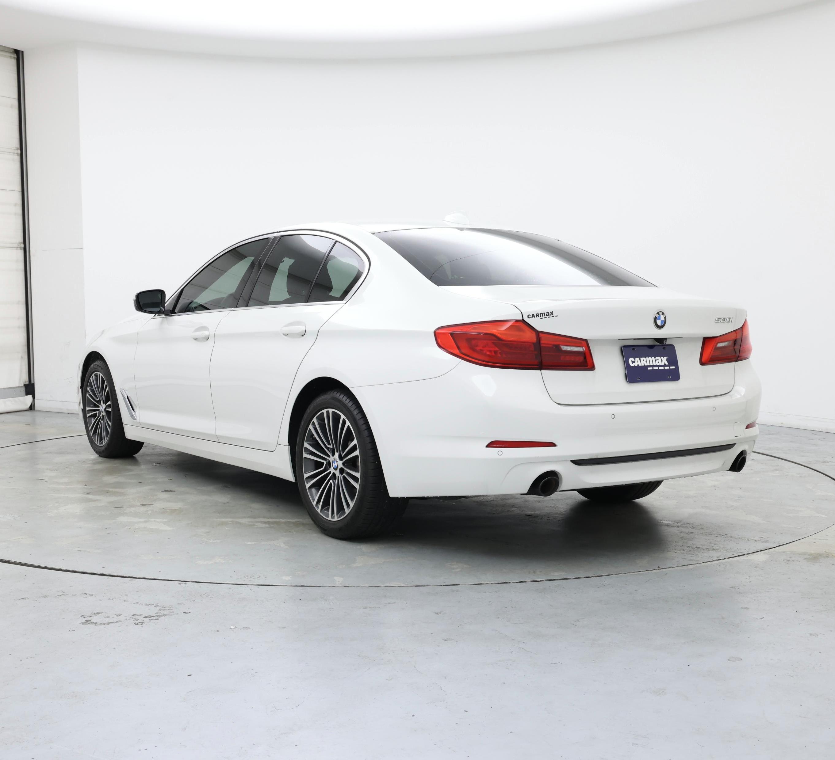 Thumbnail: 2019 BMW 5 Series - 2