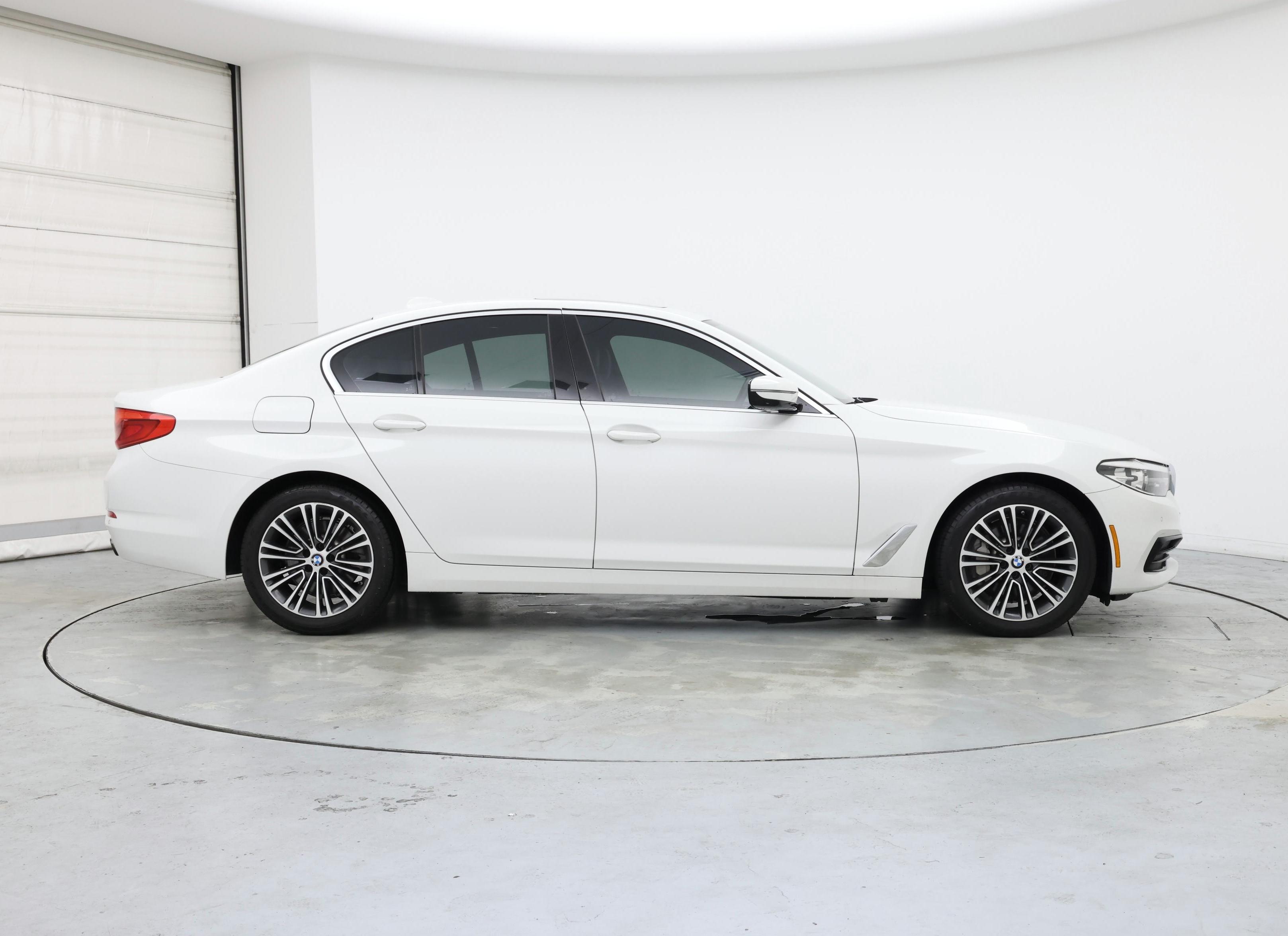 Thumbnail: 2019 BMW 5 Series - 7